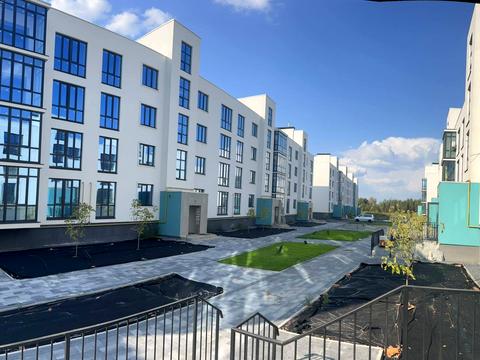 квартира по адресу Защитников ул., 11