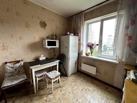 квартира за адресою Вишняківська вул., 8
