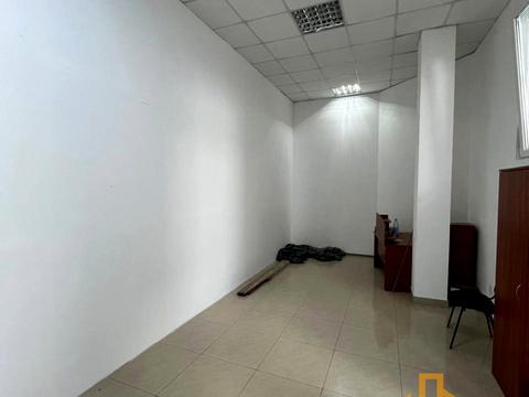 комерційна за адресою Краснодонців, 141