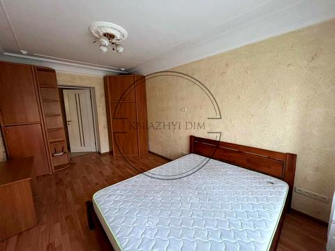 квартира по адресу Бурмистенко ул., 3