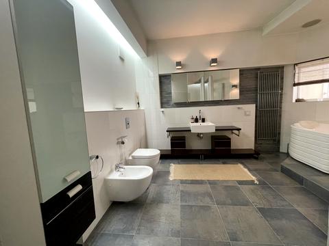 квартира за адресою Старонаводницька вул., 13