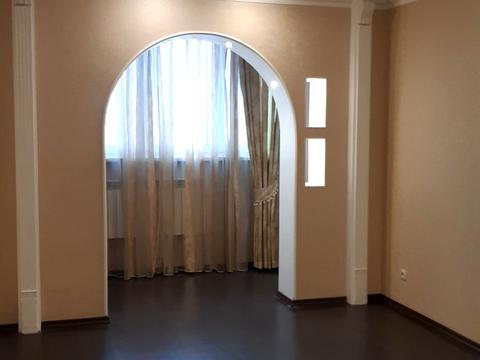 квартира за адресою Академіка Глушкова просп., 15