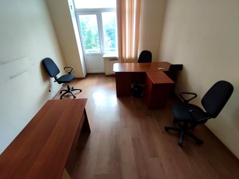 комерційна за адресою Скоблі вул., 9