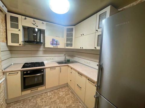 квартира по адресу Небесной Сотни просп. (Маршала Жукова), 21