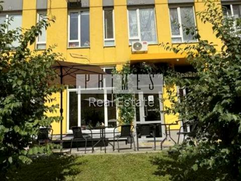 комерційна за адресою Регенераторна вул., 4