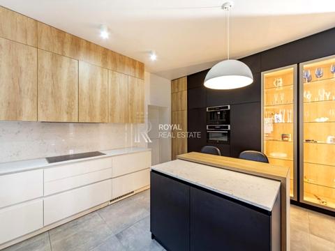 будинок за адресою Вишнева вул. (Леніна)