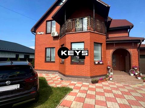 дом по адресу Будівельників вулиця, 18