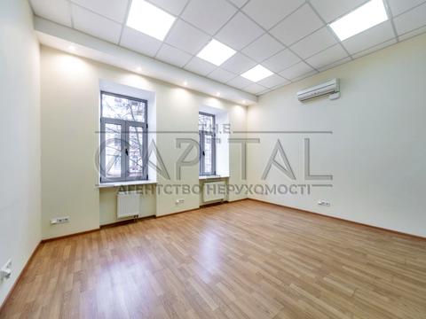 коммерческая по адресу Владимирская ул., 4