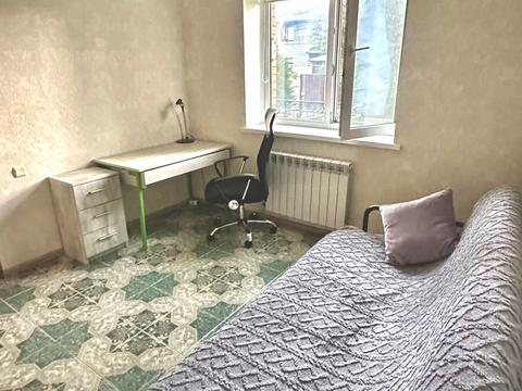 будинок за адресою Юності вул., 10