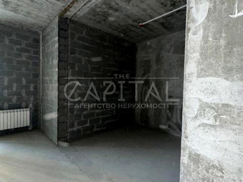 комерційна за адресою Микільсько-Слобідська вул., 15