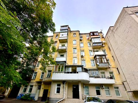 квартира по адресу Жилянская ул., 41