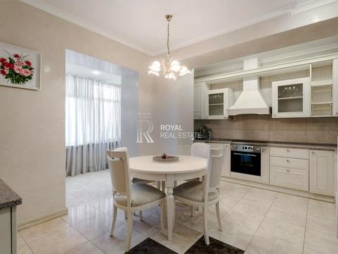 квартира за адресою Кропивницького вул., 8