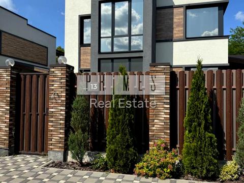 будинок за адресою Лугова вул.