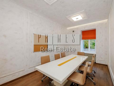 комерційна за адресою Євгена Чикаленка вул. (Пушкінська), 16