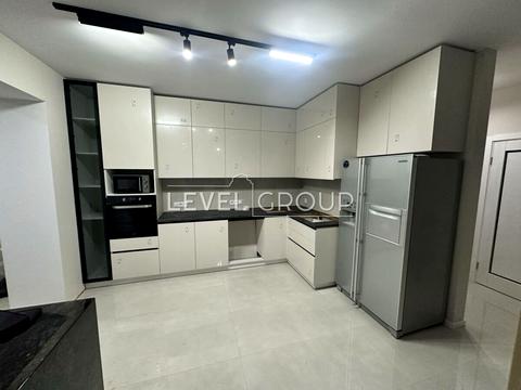 квартира по адресу Анны Ахматовой ул., 13