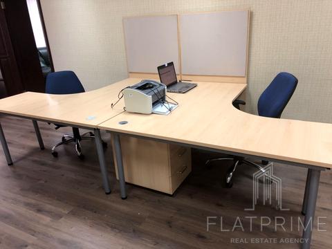 комерційна за адресою Бориса Гмирі вул., 8-Б