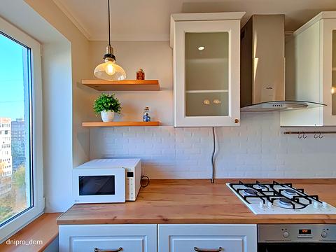 квартира за адресою Миру просп., 18
