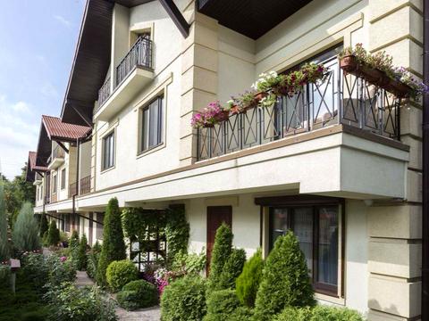 будинок за адресою Білої Акації вул., 32