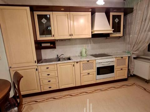 квартира по адресу Леси Украинки бульв., 21