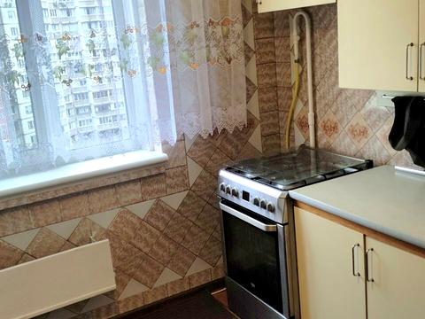 квартира за адресою Сержа Лифаря вул. (Олександра Сабурова), 18