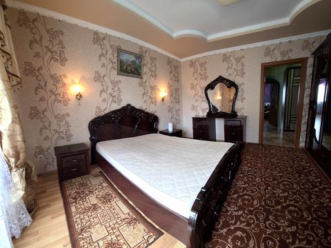 квартира за адресою Володимира Івасюка вул., 11