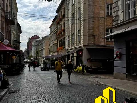 квартира по адресу Братьев Рогатинцев ул., 7
