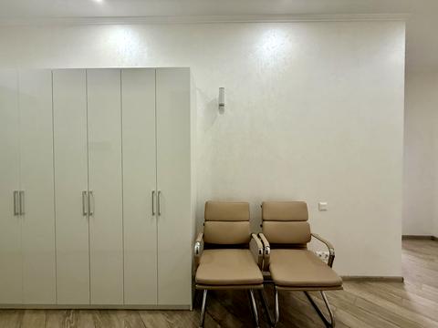 комерційна за адресою Дарвіна вул., 10