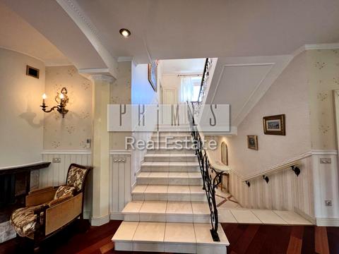 будинок за адресою Столичне шосе