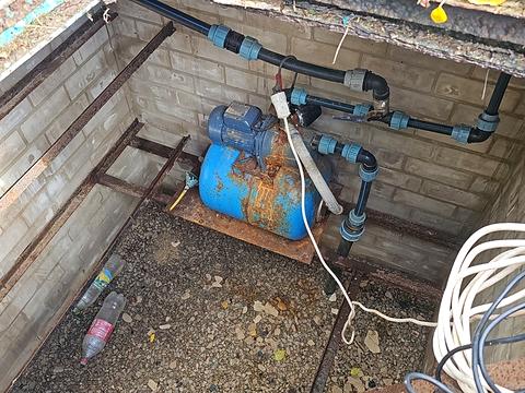 будинок за адресою с. Плужники, Червоноармійська