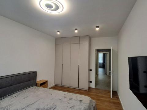 квартира за адресою Наталії Кобринської вул., 7б
