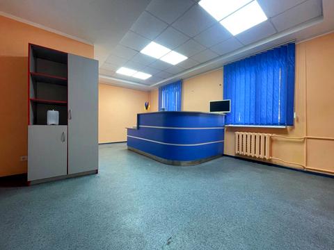 комерційна за адресою Павла Скоропадського вул., 63