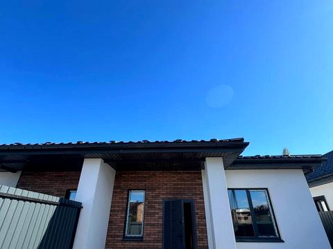 будинок за адресою Молодіжна вул.