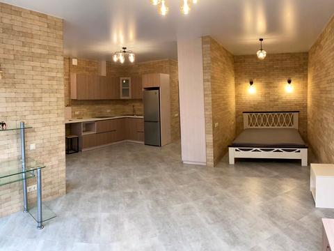 квартира за адресою Київ, Набережно-Рибальська дорога вул., 9