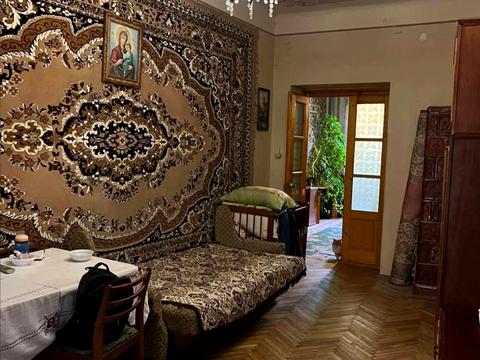 квартира за адресою упа, 54