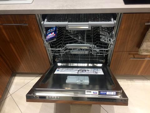 квартира за адресою Авіаконструктора Ігоря Сікорського вул. (Танкова), 4-Д