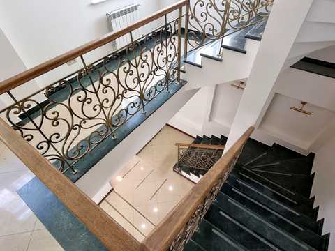 коммерческая по адресу Владимирская ул., 63