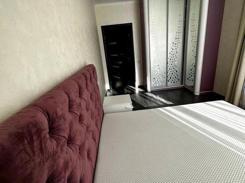 квартира за адресою Регенераторна вул., 4/10