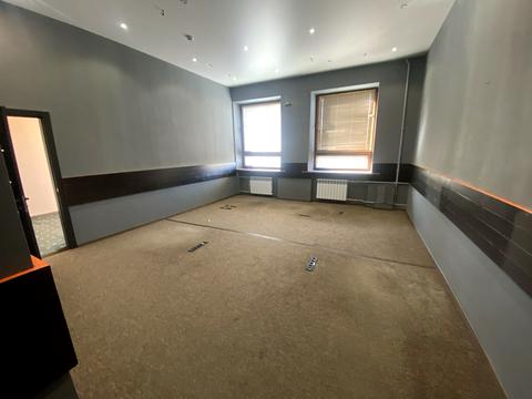 комерційна за адресою Іоанна Павла II вул. (Патріса Лумумби), 21