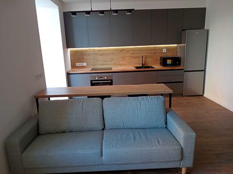 квартира за адресою Сімейна вул., 6