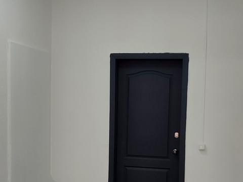 комерційна за адресою Володимира Винниченка вул. (Куйбишева), 6