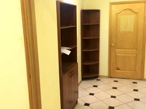 комерційна за адресою Пантелеймонівська вул., 42