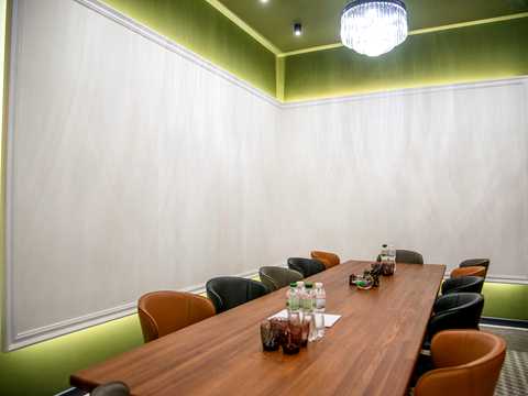 комерційна за адресою Охтирський пров., 7
