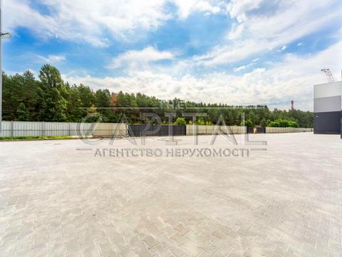 коммерческая по адресу Лісова, 4а