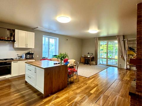 будинок за адресою Ряснянська вул.