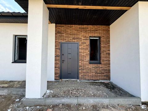 будинок за адресою успішна