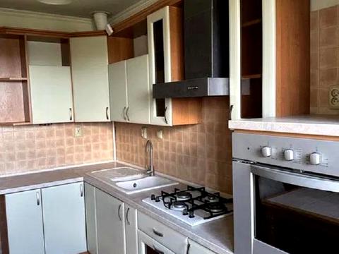 квартира за адресою Сергія Єфремова вул., 10