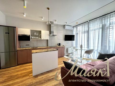 квартира за адресою Андрія Верхогляда вул. (Михайла Драгомирова), 19-А