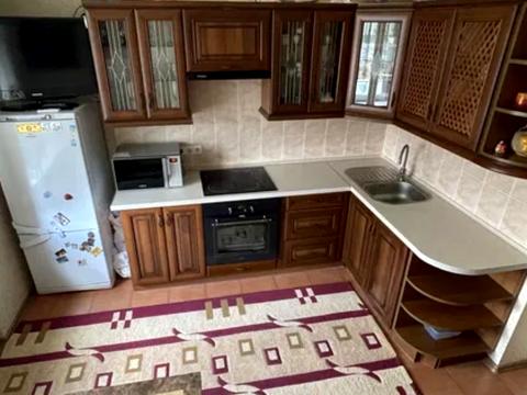 квартира за адресою Олени Пчілки вул., 2