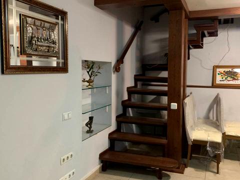 квартира за адресою Менделєєва вул., 12