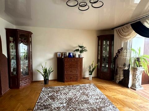 квартира за адресою Урожайна вул., 19а